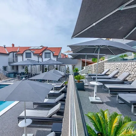 Vivien 2 Maisonette - Hr-10640-04 By Interhome Appartement Crikvenica